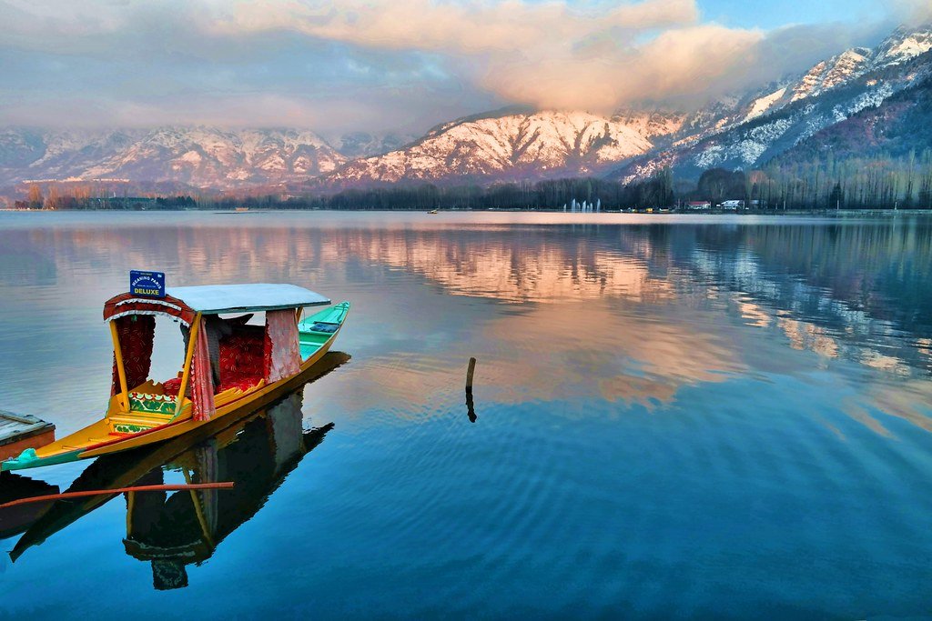 dal lake